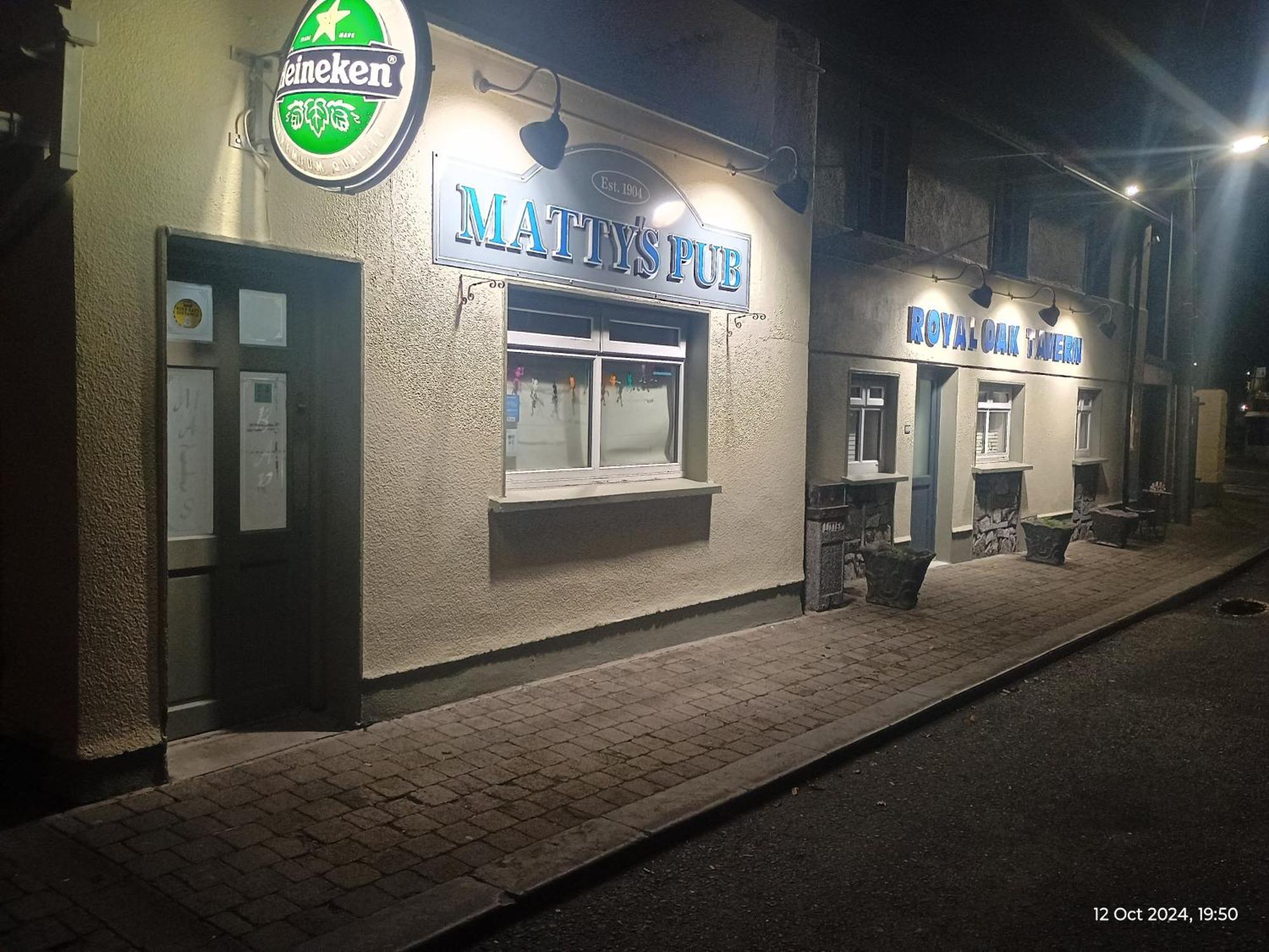 Matty'S Pub - Apartment'S Κάρλοου Εξωτερικό φωτογραφία
